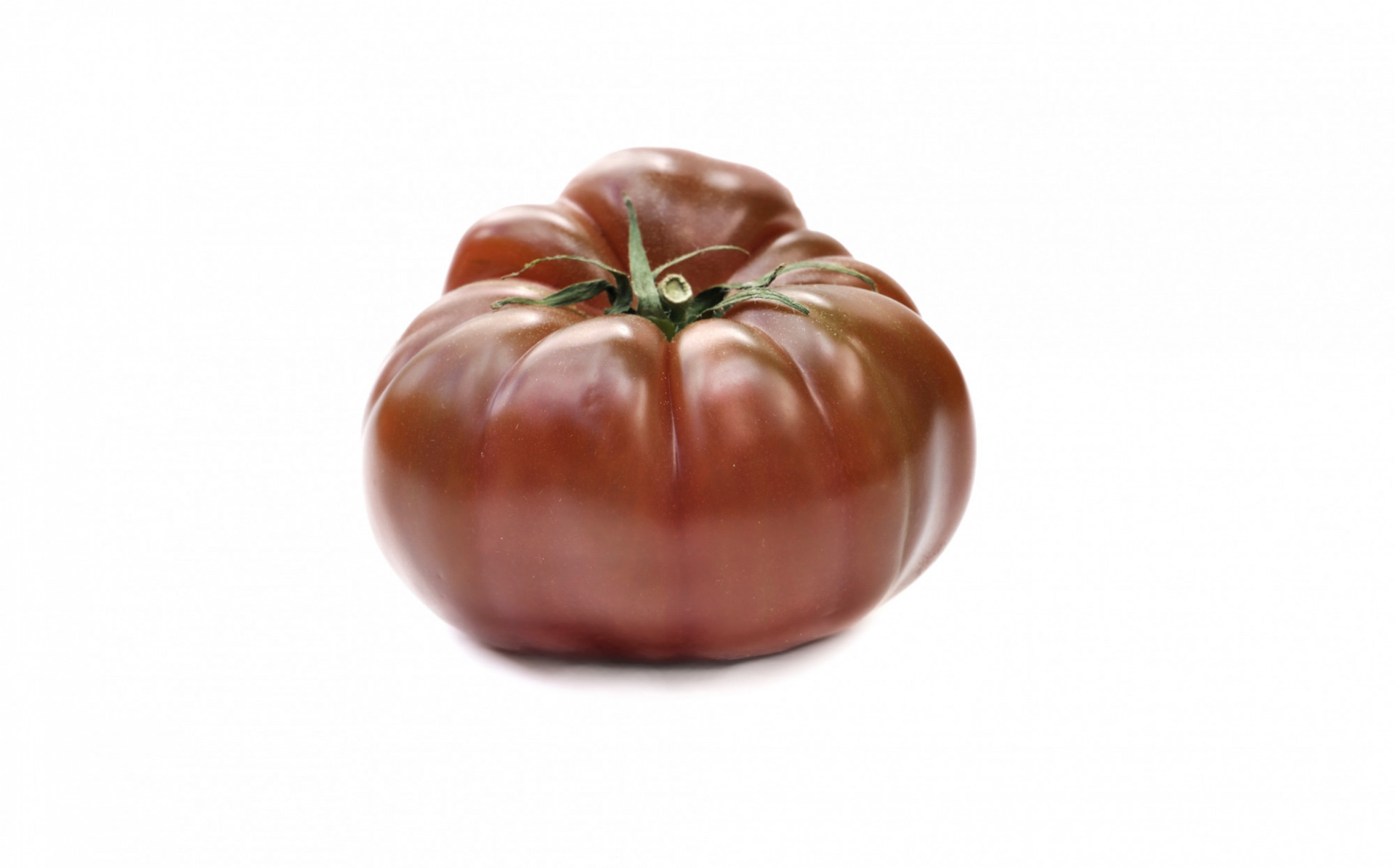Tomate Cotelée type Ancienne Noire de Crimée